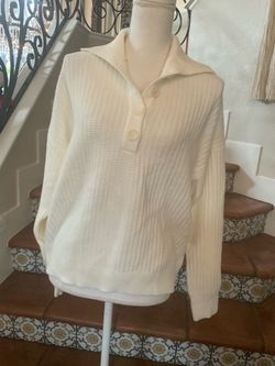 Time & True cream ribbed knit sweater with button-up collar, size L