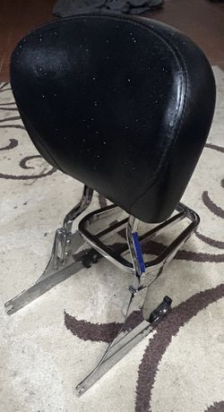 !! 09 Harley Davison Sissy bar !!