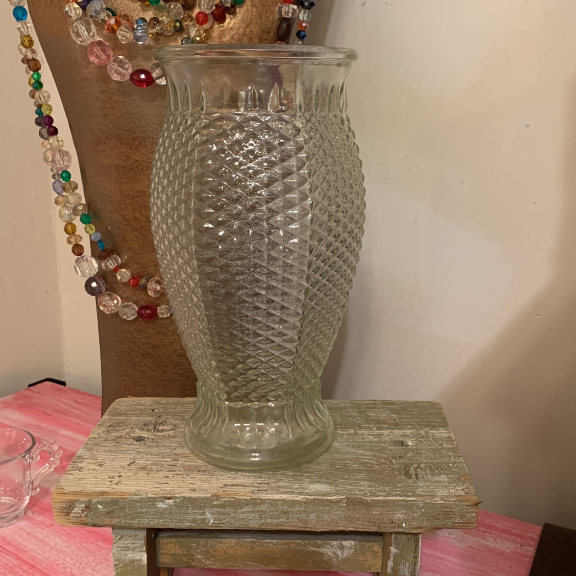 Vintage Cut Glass Flower Vase.      1984.       Mint