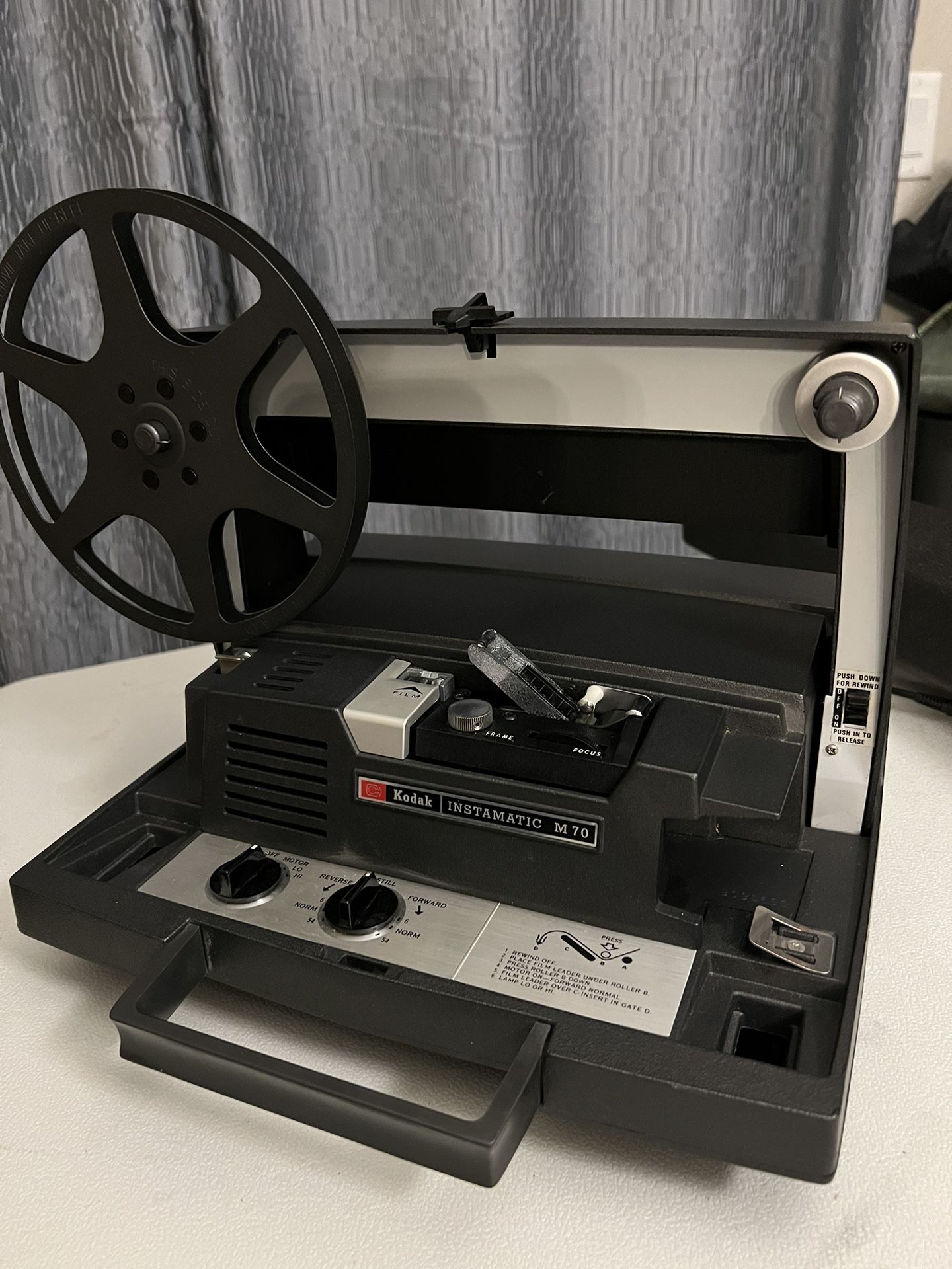 KODAK INSTAMATIC M70 VINTAGE MOVIE PROJECTOR MADE IN USA