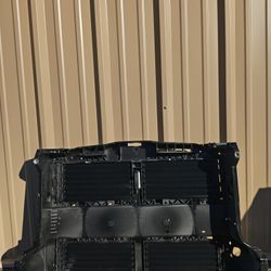 Radiator Support Grill Air Shutter 2020-2023 Ford Escape 