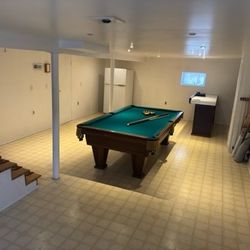 Pool table