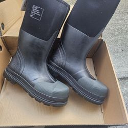 Size 11 BOGS Steel Toe, Never Used