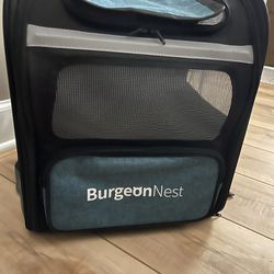 Small Dog Or Cat Pet Carrier 