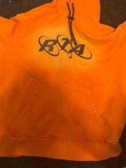 Brand new rta hoodie size medium authentic