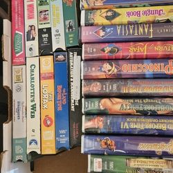 Lot Of 109 VHS Tapes No Crappy Titles Mostly Disney 