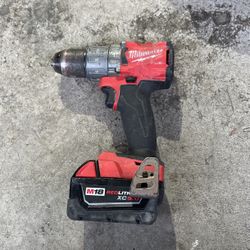 Milwaukee Fuel Hammer Drill