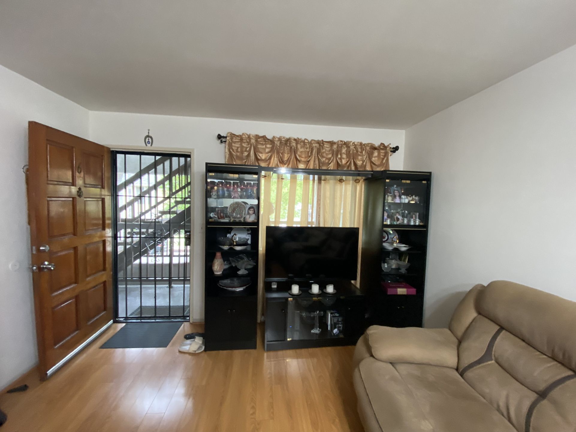 TV Stand With Storage Shelves
