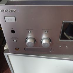 Sony 7 Channel Receiver