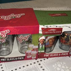 Perfect Christmas Gifts Two Sets Of 4 Pint Glasses A Christmas Story And Christmas Vacation