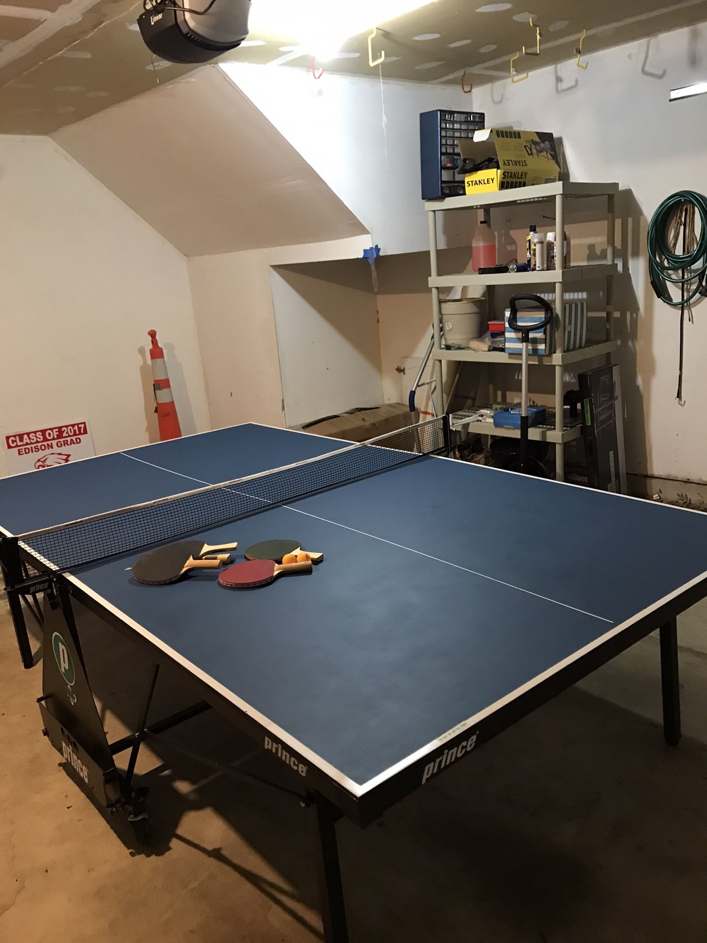 Ping pong table