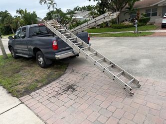 Aluminum Extension Ladder24 foot