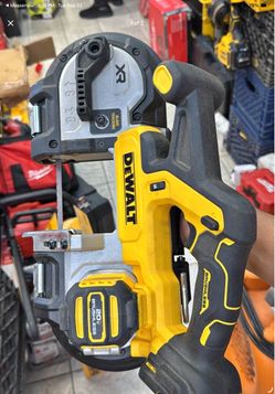 DeWalt 20V MAX XR Brushless Cordless Band Saw