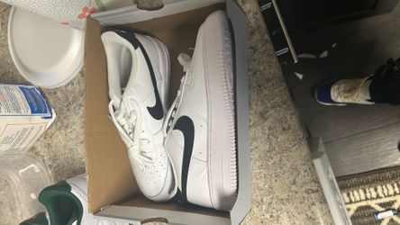 White Nike Brand New Boys Size 7