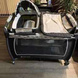 Baby Play Pen 