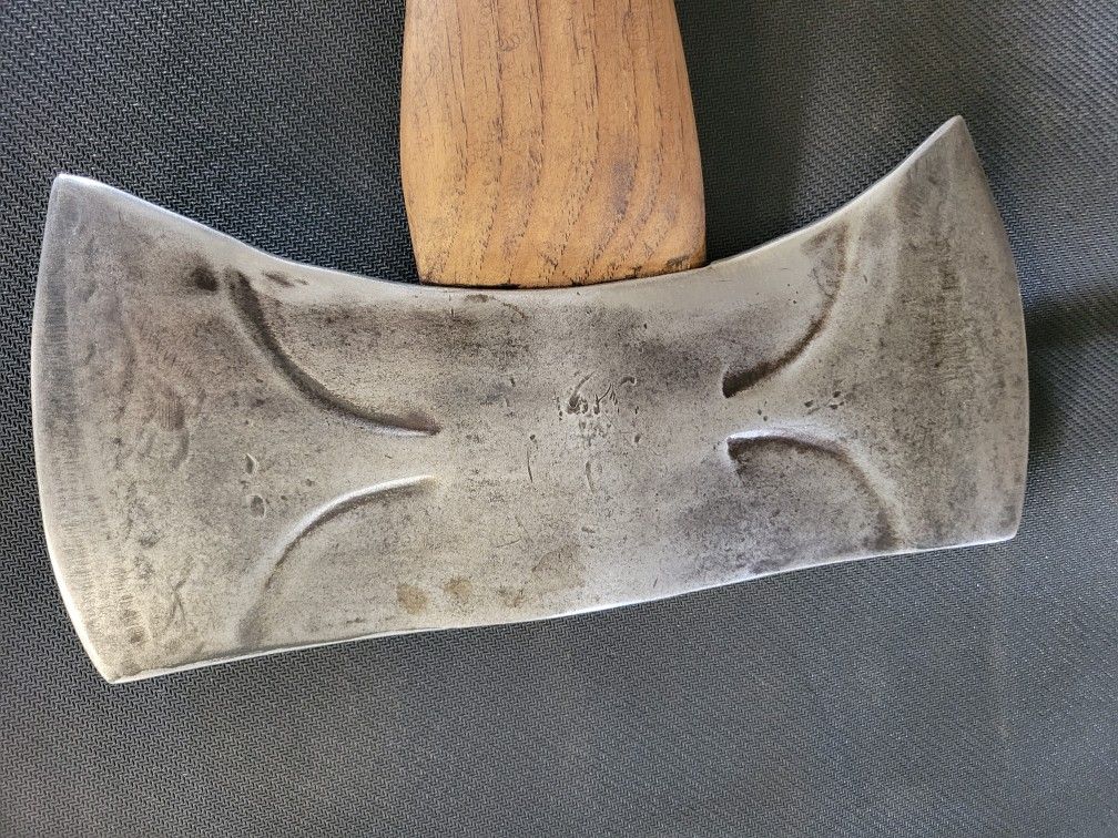 Axe