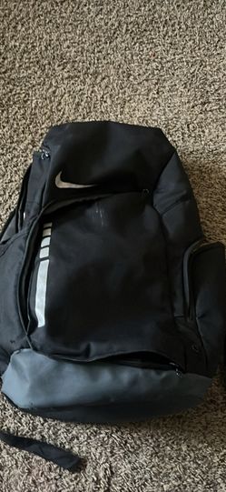 Black Nike elite backpack