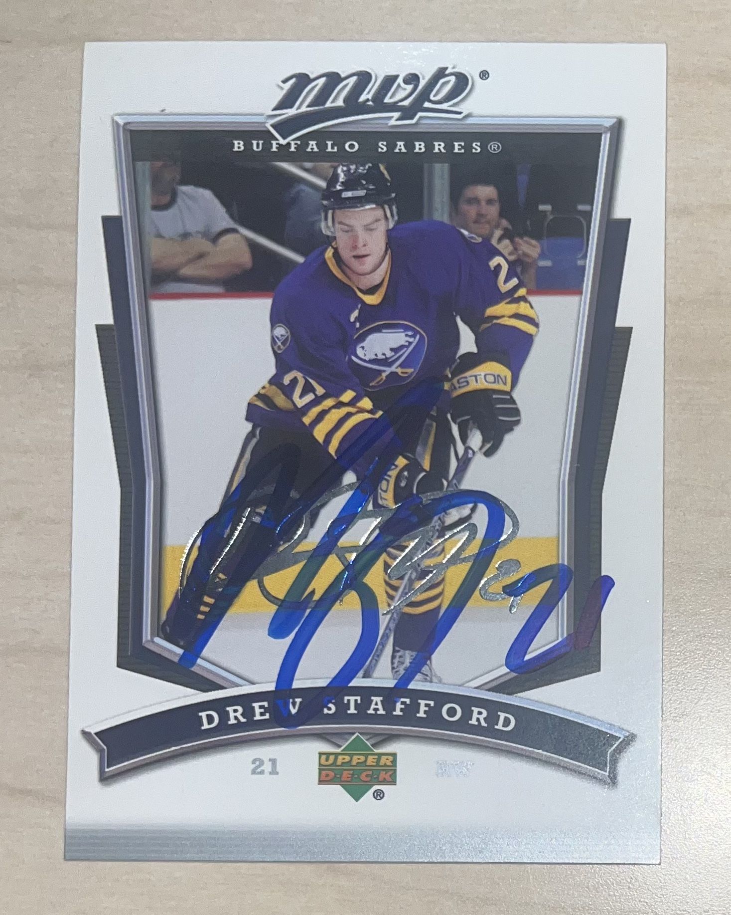 Drew Stafford #250 Signed Hockey Card – Buffalo Sabres