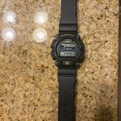 black g shock watch