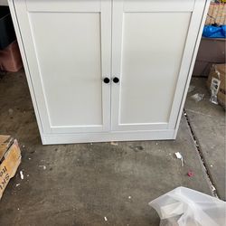 White 2 door cabinet