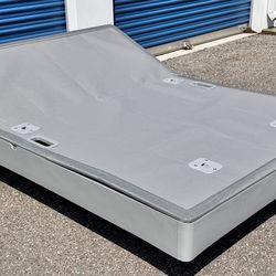 SLEEP NUMBER SMART QUEEN BED BASE WITH SMART REMOTE