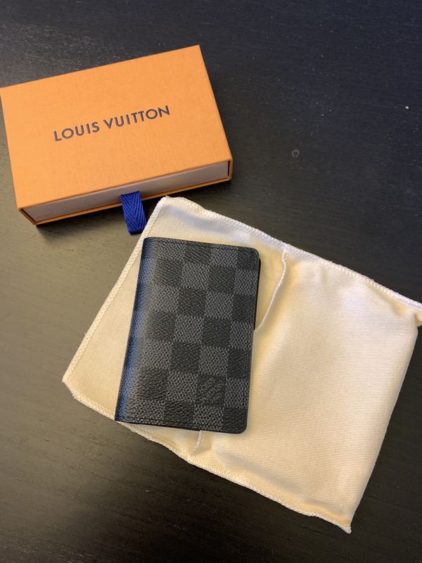 Louis Vuitton Wallet for Sale in Huntington Beach, CA - OfferUp