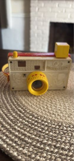 Vintage fisher price picture story camera