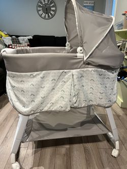 Ingenuity Soothing Vibrations Bassinet