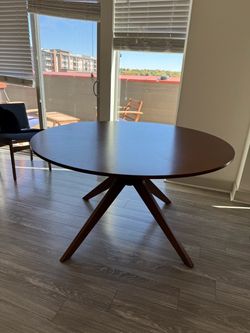 Mid-Century Modern 54” Round Walnut Dining Table