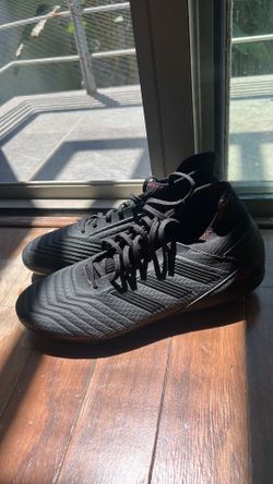 Adidas cleats Predator