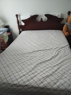Complete Queen Size Bed