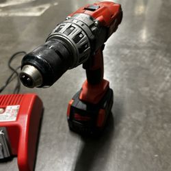 Drill Milwaukee