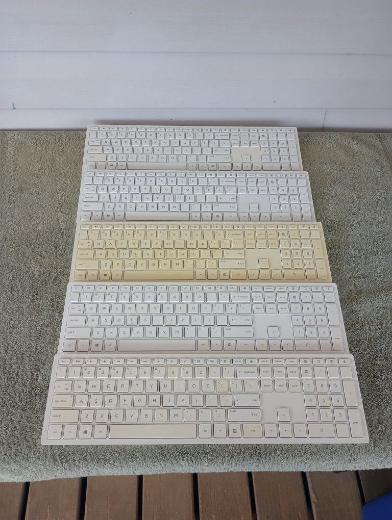 HP Wireless Keyboard - No USB Receiver Dongle - White