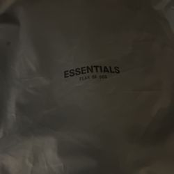 Essentials Set Black Medium 