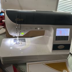Babylock Ellure With Embroidery Module