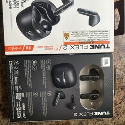 JBL Wireless Earphones 