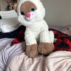 selling a plushie 