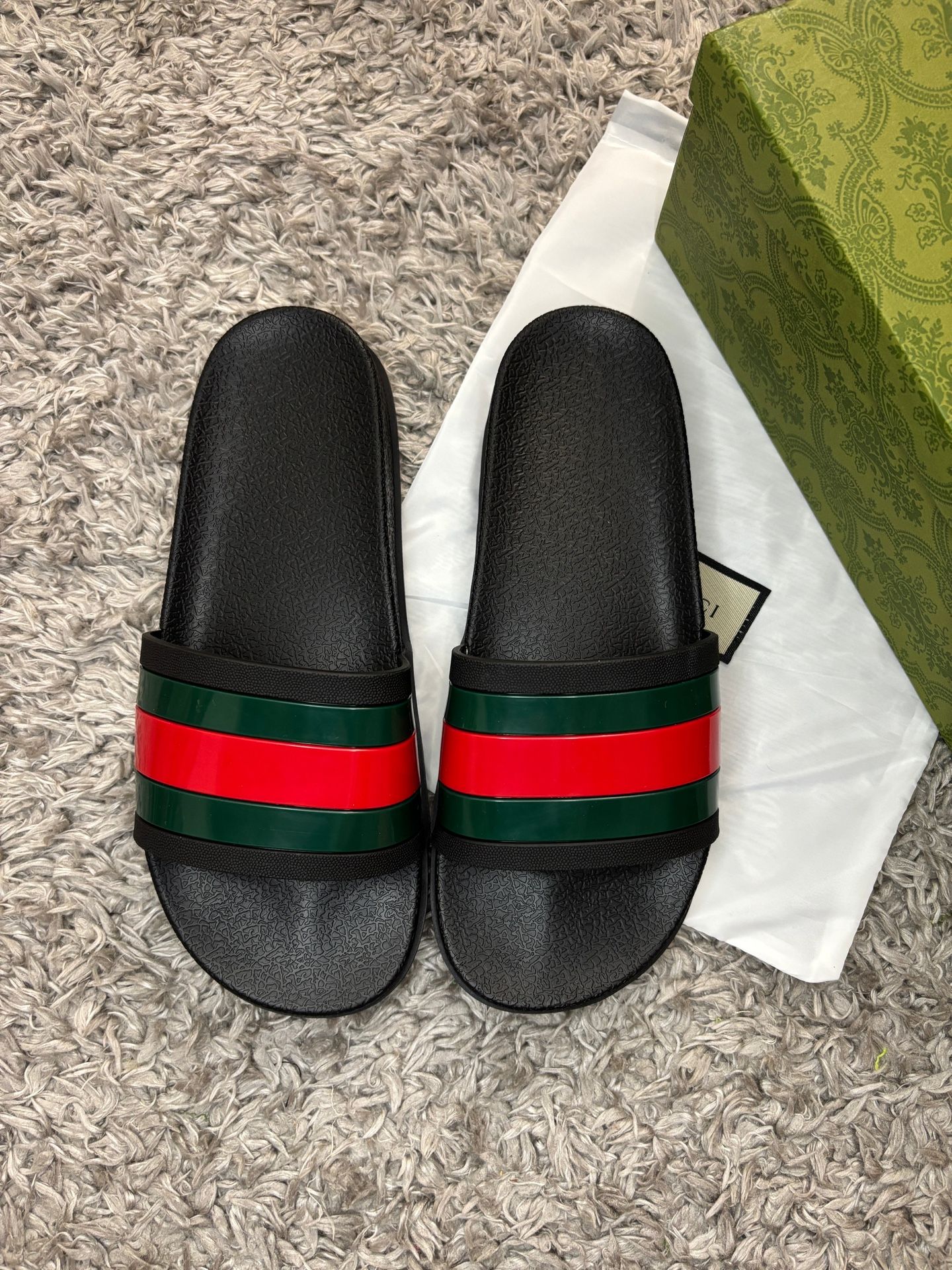 Gucci Slide Size 11