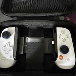 Backbone (PS5) Phone Controller (Carrying Case Included)