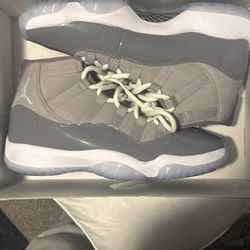 JORDAN COOL GREY 11’s 