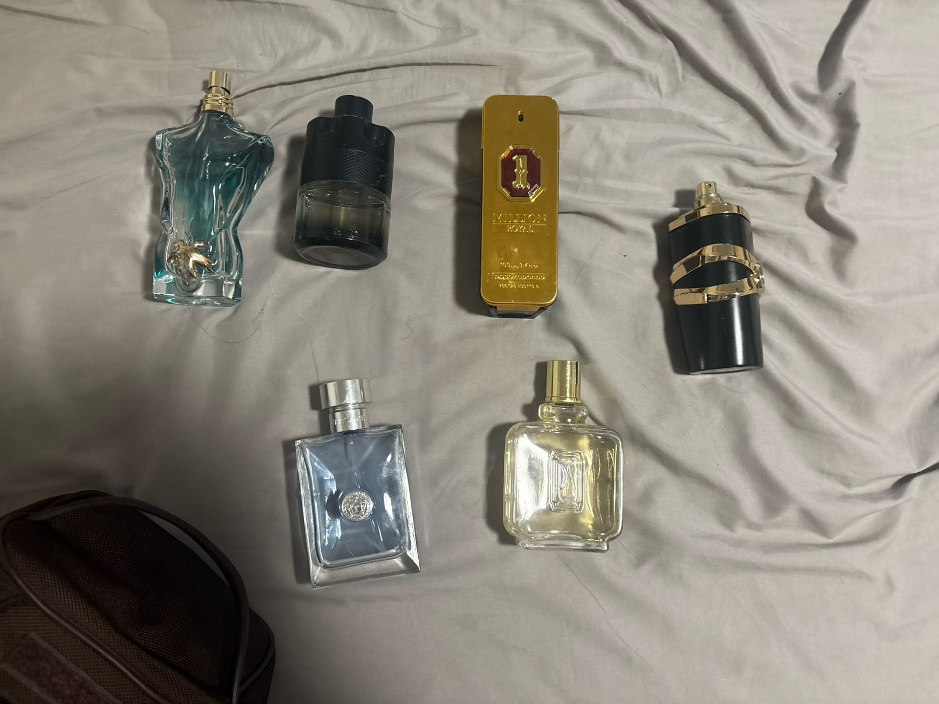 Many colognes for sale