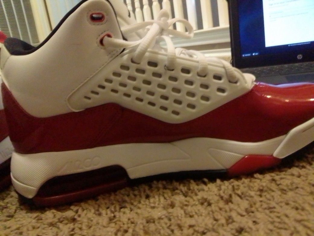 Jordan Maxin 200 Size 10.5