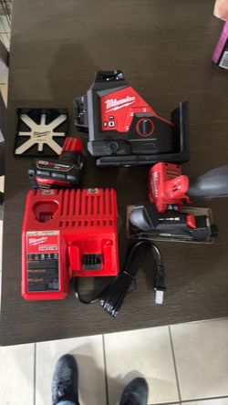Milwaukee 3 point  laser
