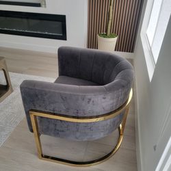 2 Accent Chairs Blue And Gold