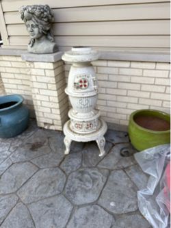 Antique Vesta potbelly wood-burning stove Northwestern repair company by Athens great condition for its age not sure if it was ever used Color is Anti