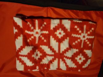 Red and White Patterned Fleece Throw Blanket