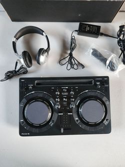 Pioneer DJ DDJ-WeGO4 Controller