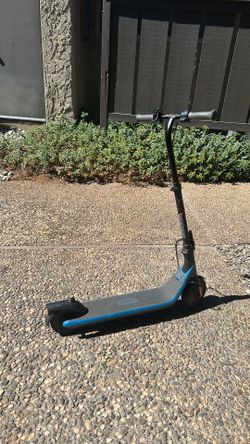 Electric scooter