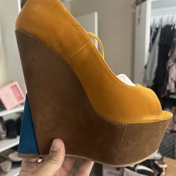 Women’s Yellow Wedges 