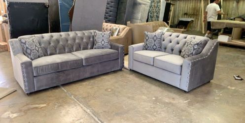 Sofa and loveseat mfg special velvet gray chrome nail heads